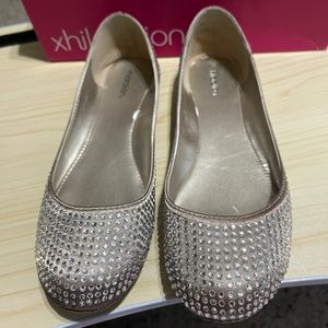EUC Rhinestone Ballet Flats